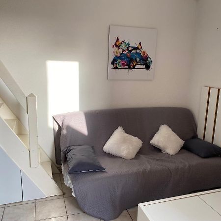 Joli Appartement Mezzanine Avec Parking La Roquille Agde Exterior photo