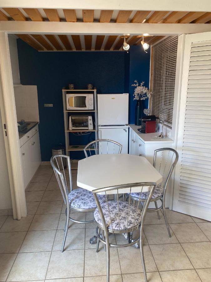 Joli Appartement Mezzanine Avec Parking La Roquille Agde Exterior photo