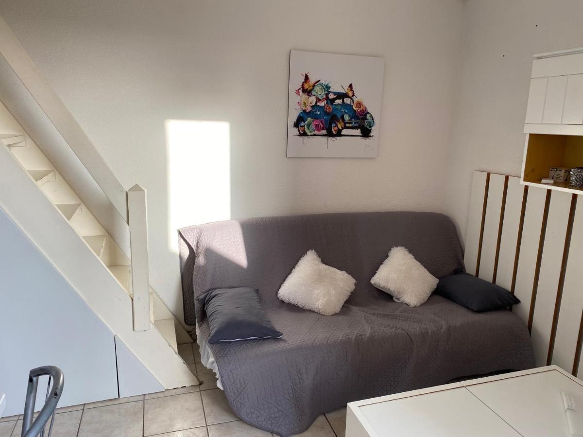 Joli Appartement Mezzanine Avec Parking La Roquille Agde Exterior photo