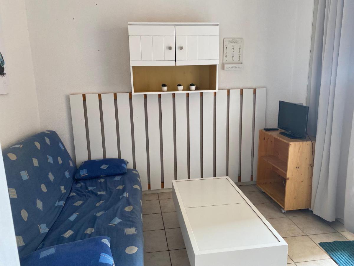 Joli Appartement Mezzanine Avec Parking La Roquille Agde Exterior photo