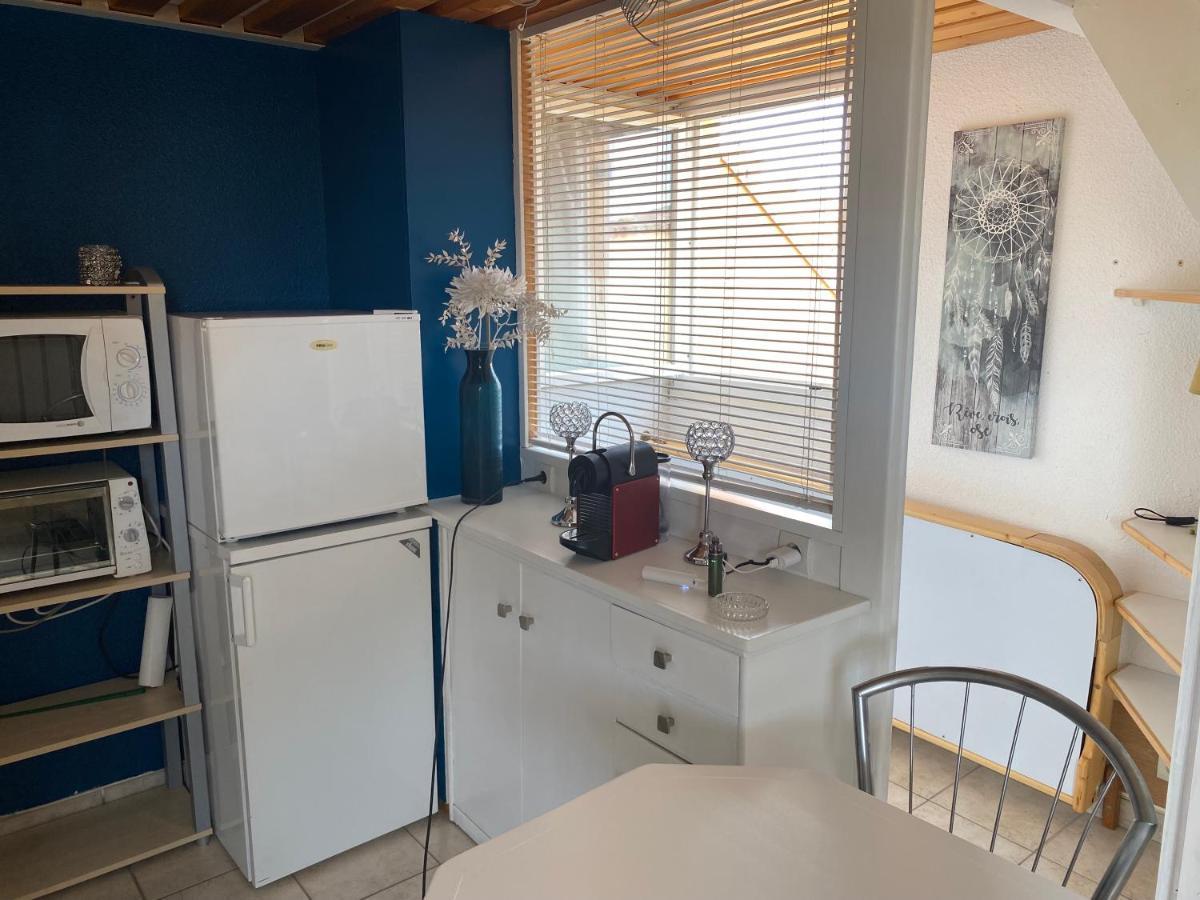 Joli Appartement Mezzanine Avec Parking La Roquille Agde Exterior photo
