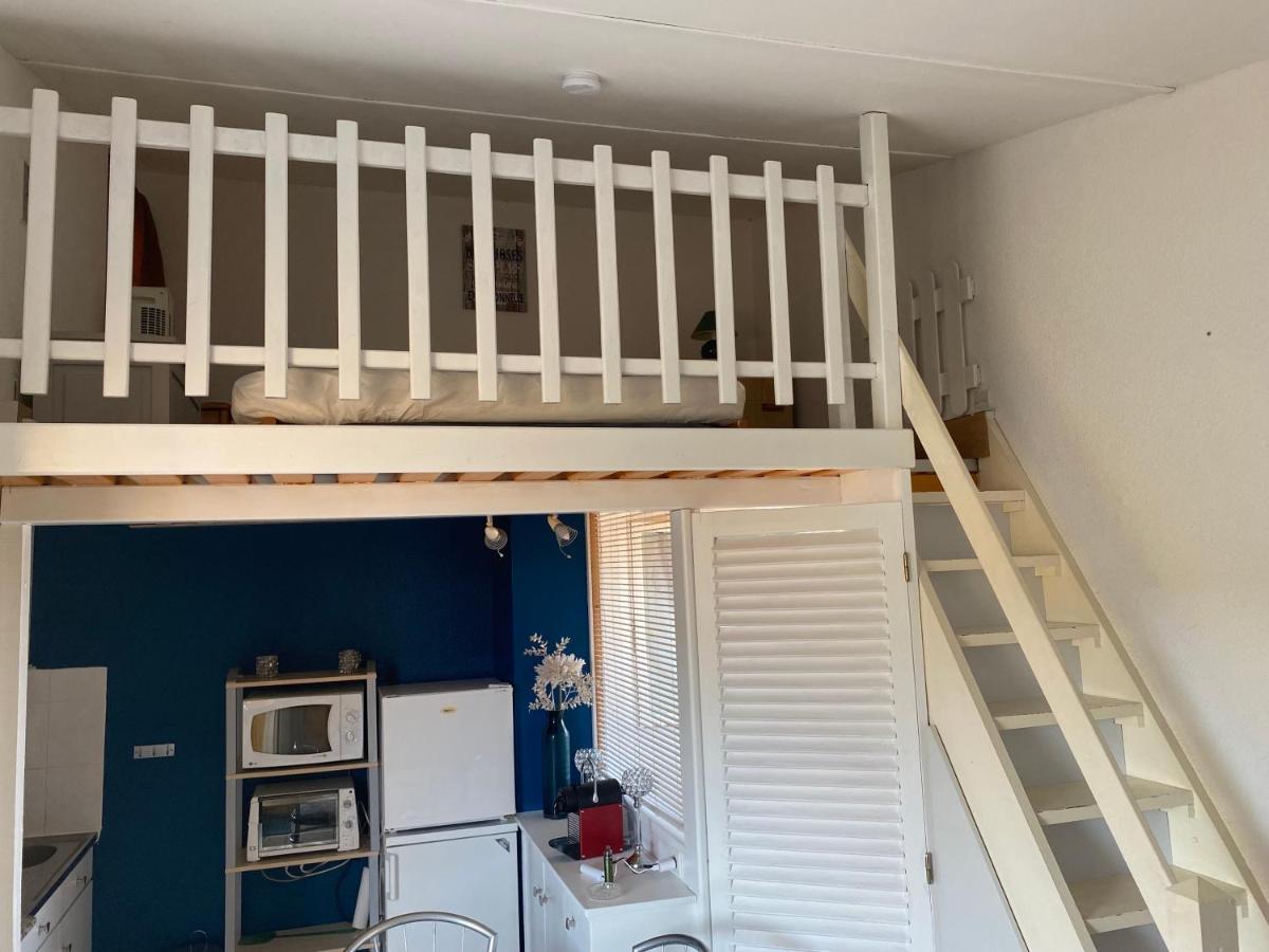 Joli Appartement Mezzanine Avec Parking La Roquille Agde Exterior photo